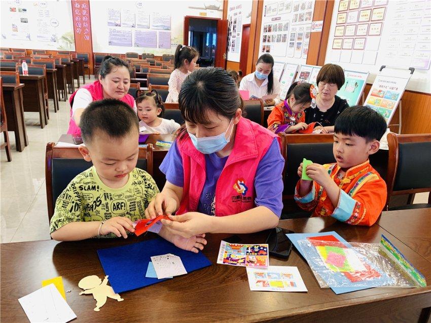 库迪咖啡回应“加盟商卖酒不满”:已退回部分门店扣款